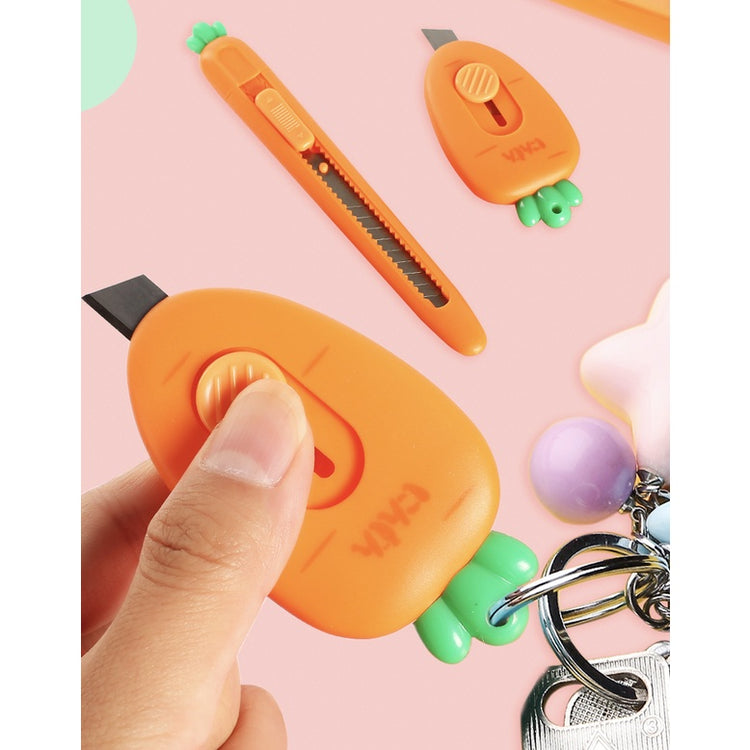 🇸🇬 Carrot Cute Portable Paper Cutter Pen Knife 1 pc