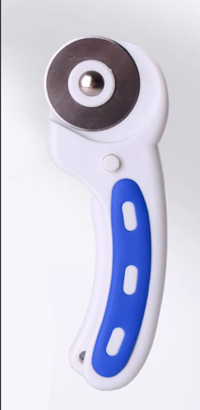 🇸🇬 Rotary Cutter for Fabric Cloth Cardstock Leather Paper 1 PC